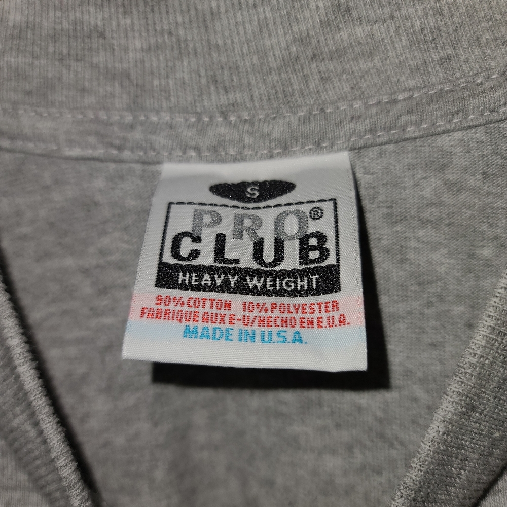 Pro club long sleeve tee size small